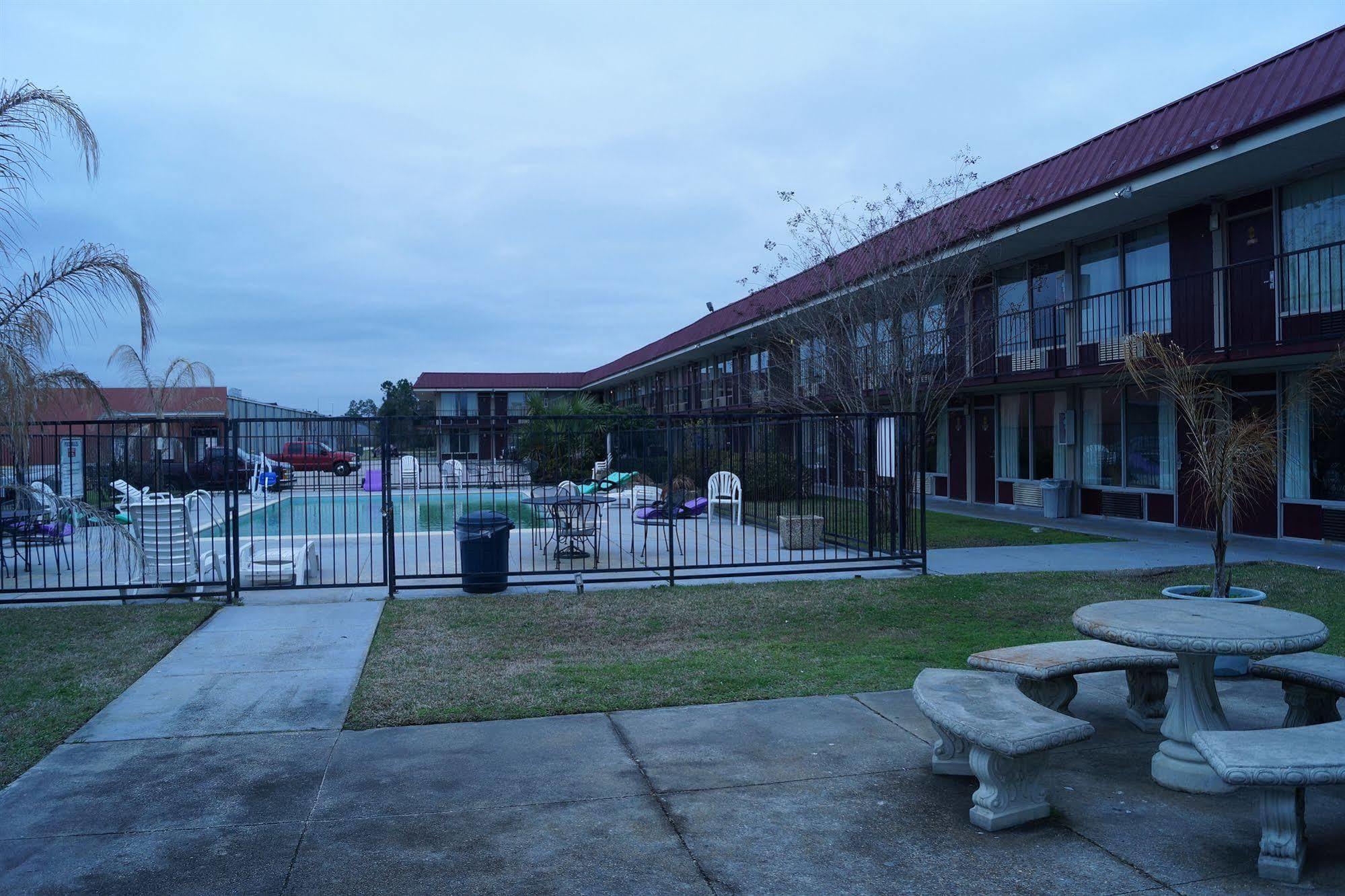 Red Roof Inn Slidell Exterior foto